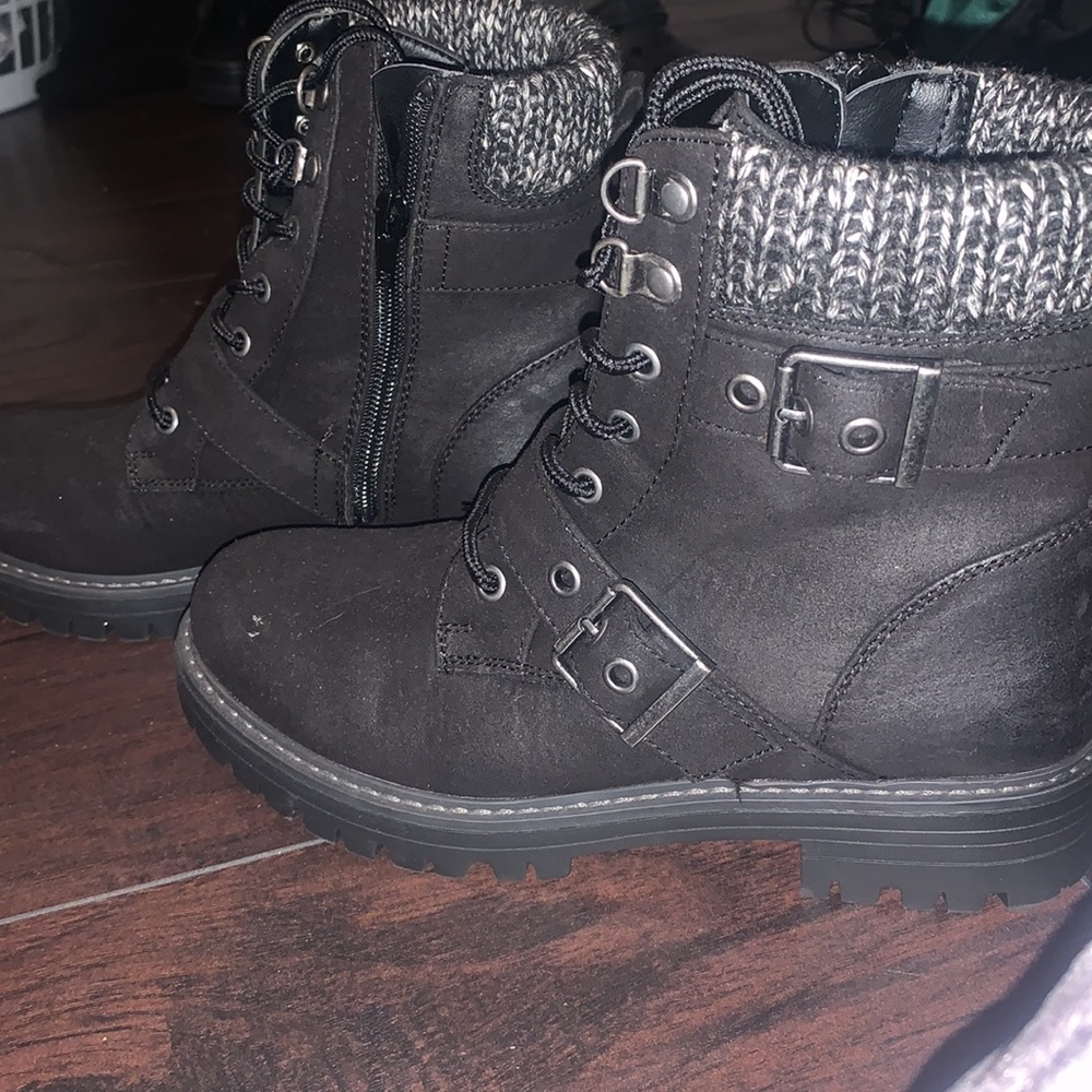Boots - Picture 2 of 2